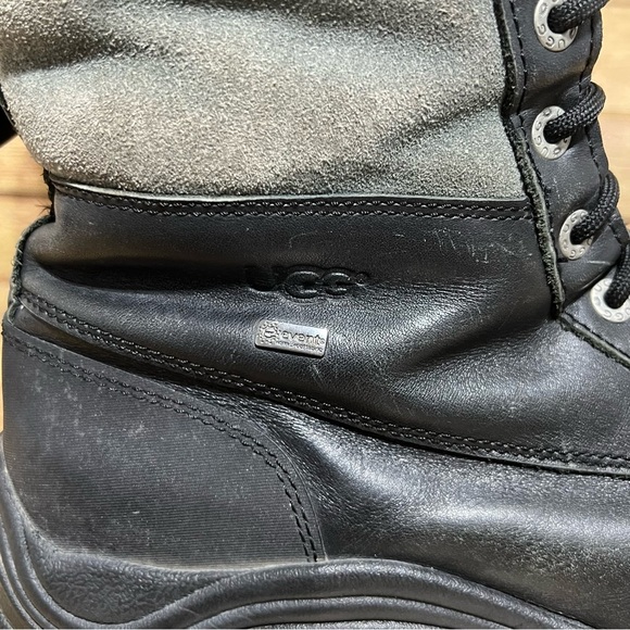 Ugg Black Leather Adirondack Li Winter Boots - Picture 4 of 10